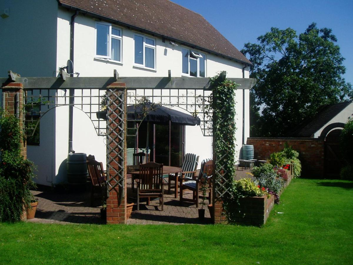 Bungalow Farm Leamington Spa Exterior photo